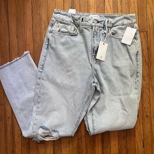 Good American ‘good classic’ jeans. 28” inseam. Brand new with tags